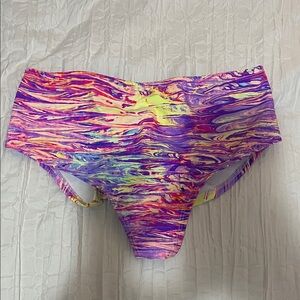 NWOT rave shorts